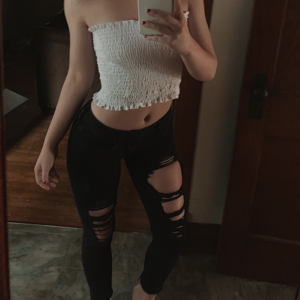 American eagle black ripped jeans